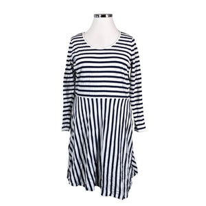 Unisex Junarose - Trikotaažist kleit, suurus 44 - Valge (1)