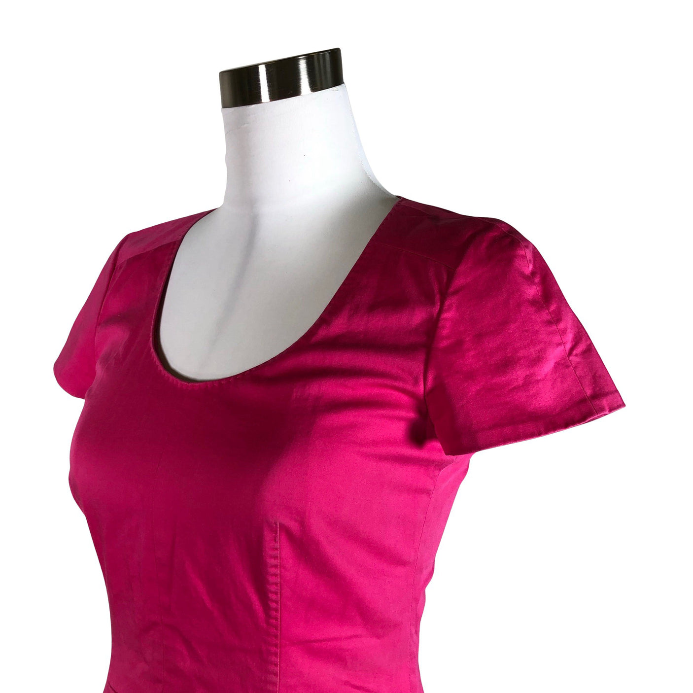 Unisex Hugo Boss - Pliiatskleit, suurus 34 - Roosa (3)
