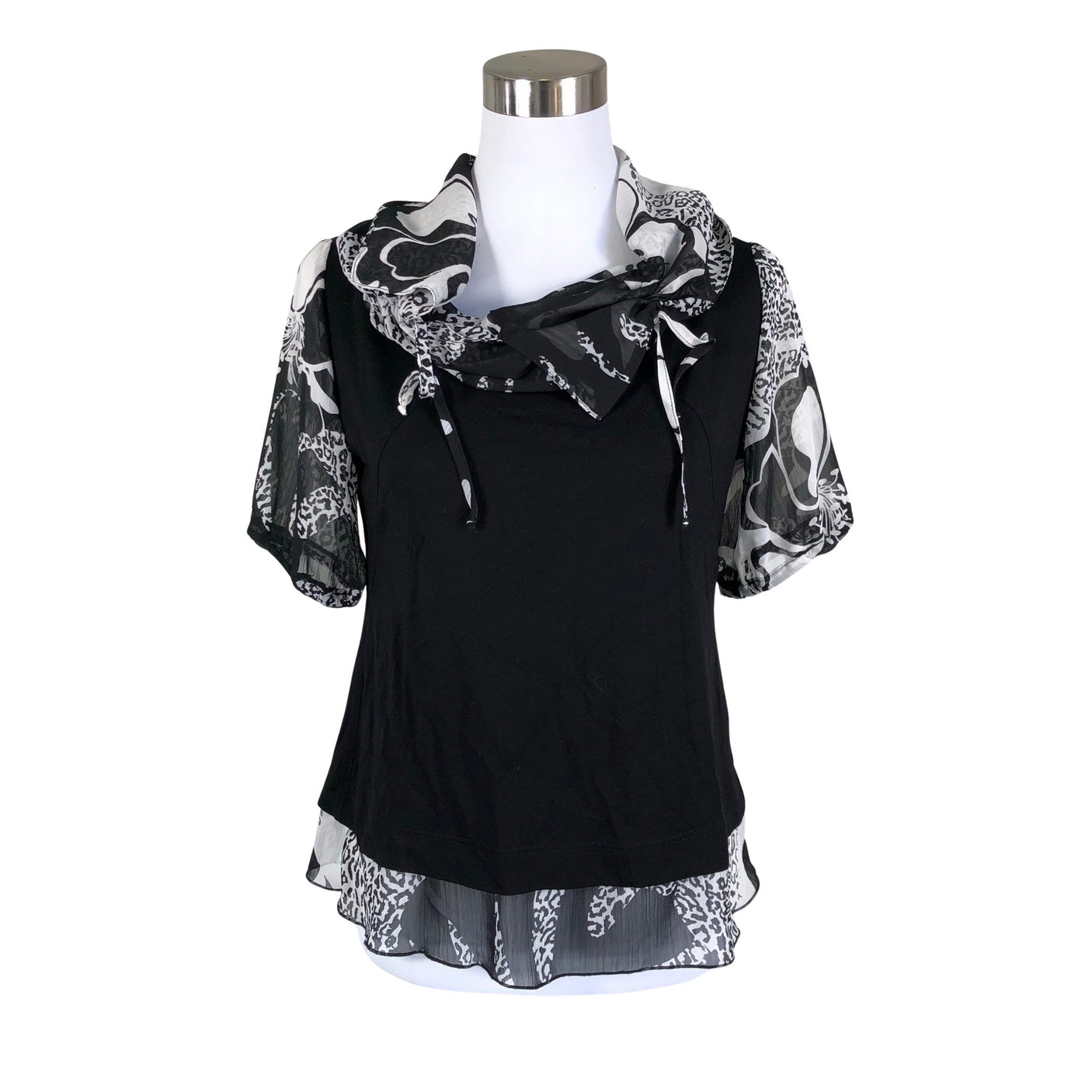 Unisex Voglia - Lühikeste käistega pluus, suurus 38 - Must (1)