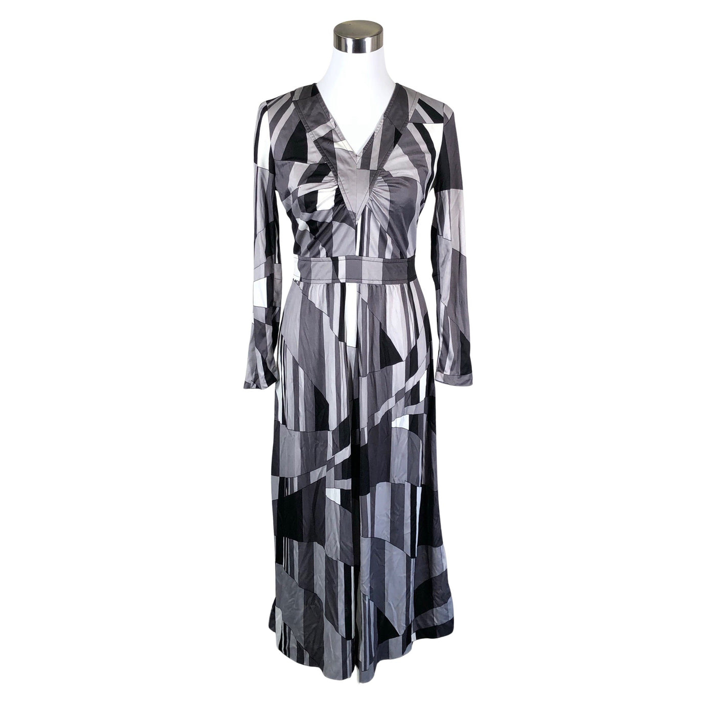 Unisex Handmade - Trikotaažist kleit, suurus 38 - Hall (1)