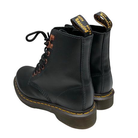 Unisex Dr. Martens - Nööridega saapad, suurus 37 - Must (2)
