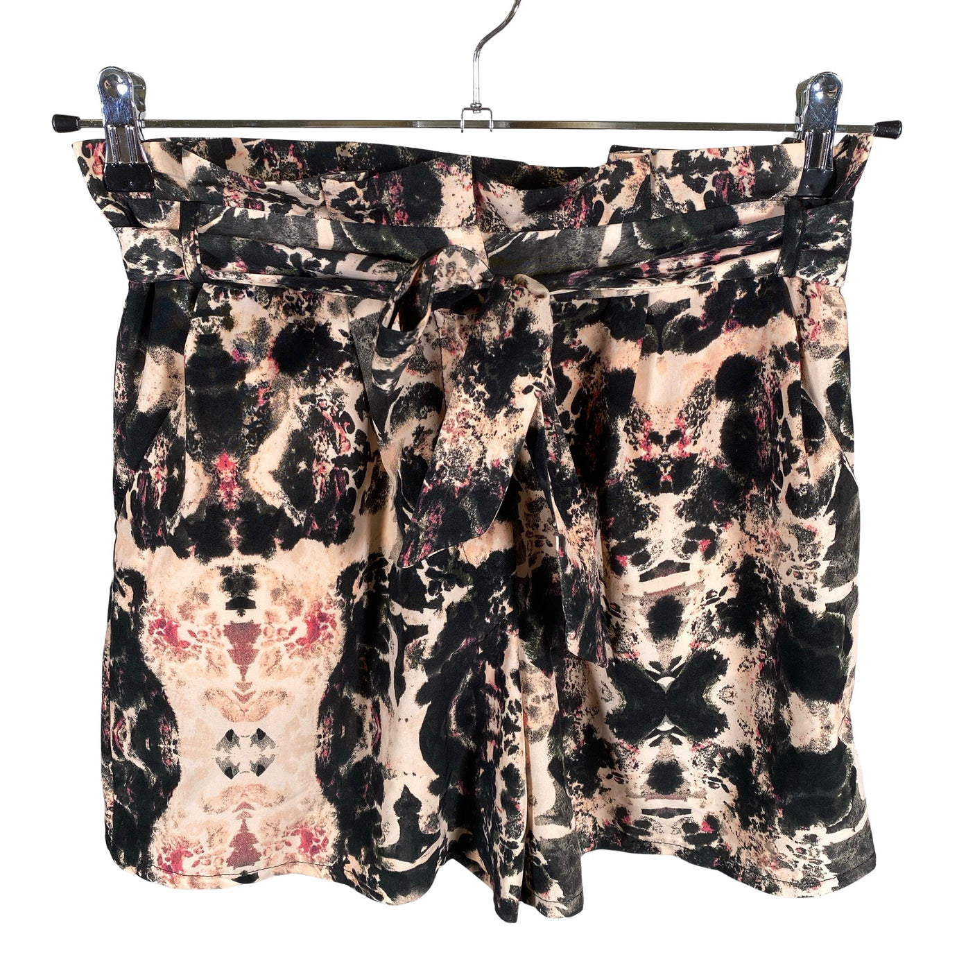 Unisex Topshop - Lühikesed püksid, suurus 38 - Must (1)