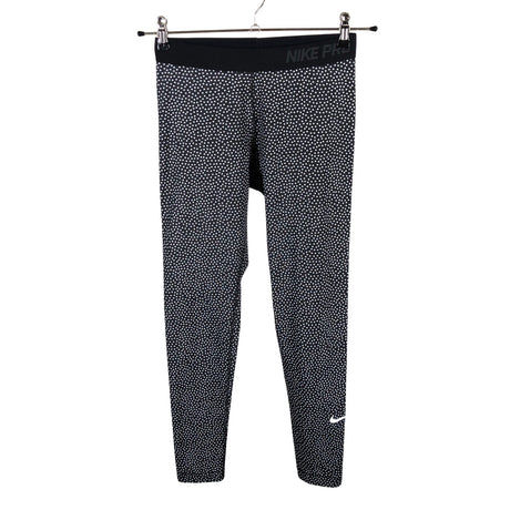 Unisex Nike - Spordiretuusid, suurus 38 - Must ()
