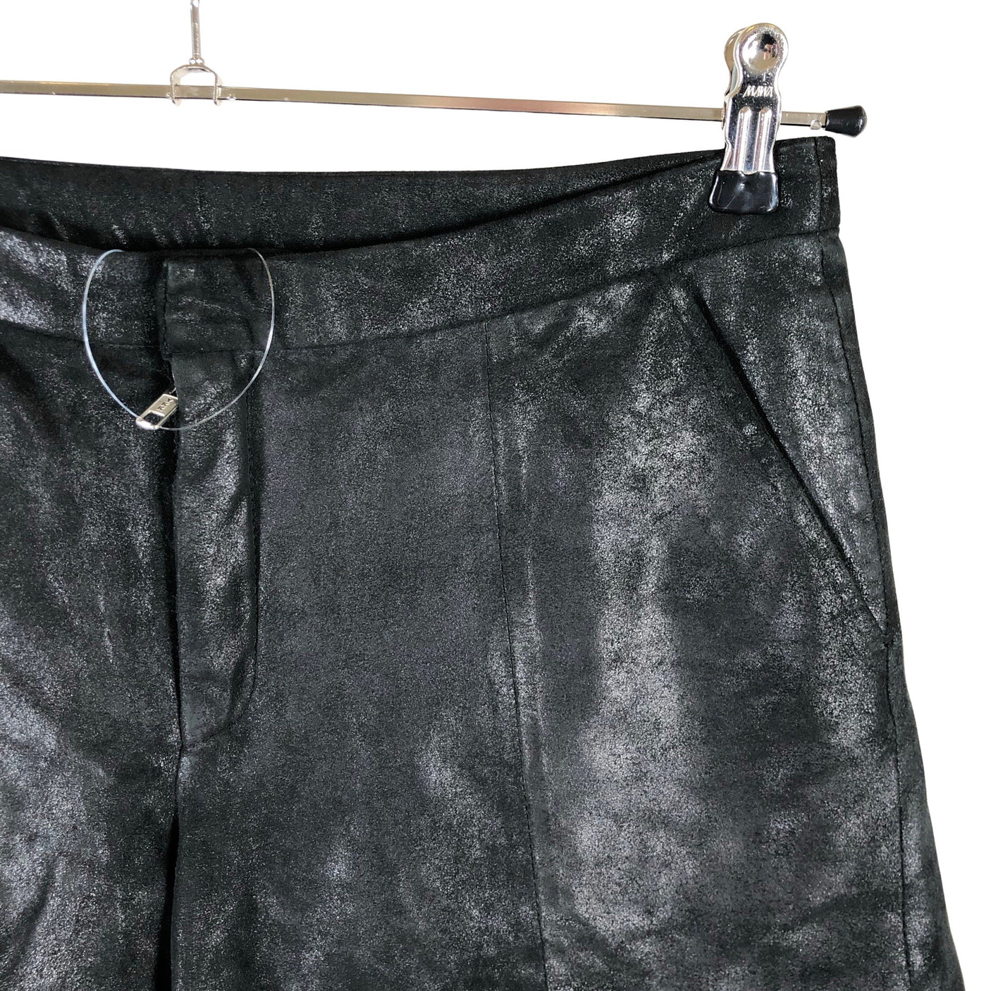Unisex Muubaa - Lühikesed püksid, suurus 36 - Must (3)