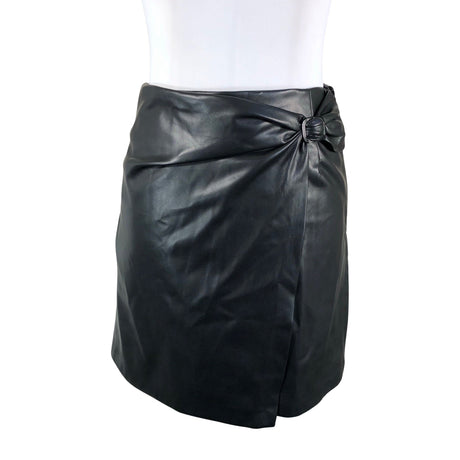 Unisex DKNY - Nahkseelik, suurus 32 - Must ()