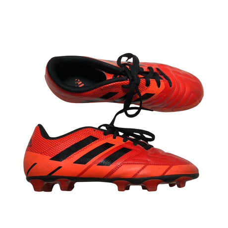 Unisex Adidas - Jalgpallijalatsid , suurus 37 - Punane ()