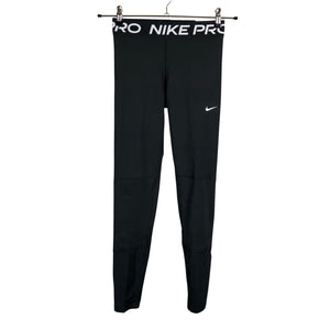 Unisex Nike - Spordiretuusid, suurus 158 - 164 - Must (1)