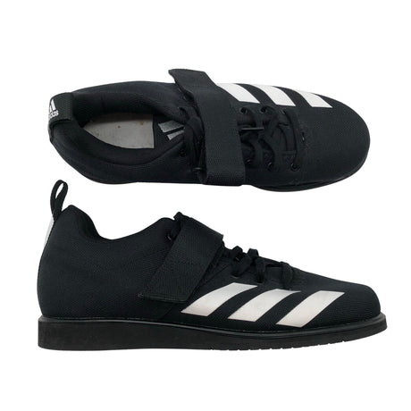 Unisex Adidas - Sisespordijalanõud, suurus 43 - Must ()