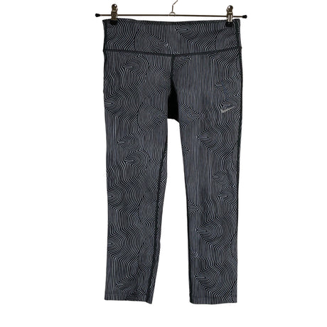 Unisex Nike - Spordiretuusid, suurus 36 - Hall ()