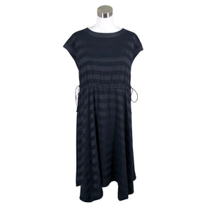 Unisex Ted Baker - Mitteveniv kleit, suurus 38 - Sinine (1)