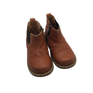 Unisex Kavat - Poolsaapad, suurus 25 - Pruun (2)