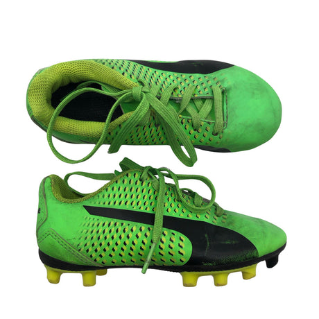 Unisex Puma - Jalgpallijalatsid , suurus 28 - Roheline ()