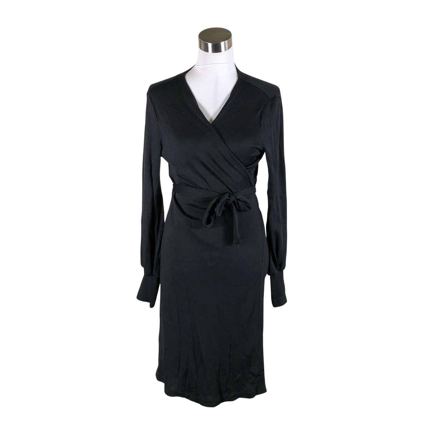 Unisex Niinmun design - Kootud kleit, suurus 36 - Must (1)