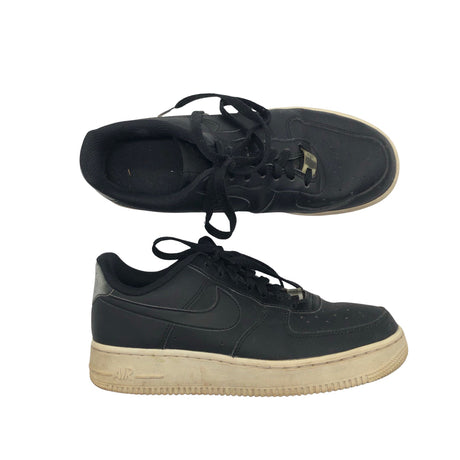 Unisex Nike - Tennised, suurus 40 - Must ()