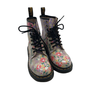 Unisex Dr. Martens - Nööridega saapad, suurus 37 - Beige (3)