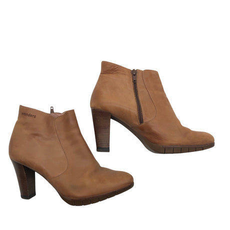 Unisex Wonders - Poolsaapad, suurus 38 - Pruun ()