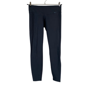 Unisex Nike - Spordiretuusid, suurus 38 - Must (1)