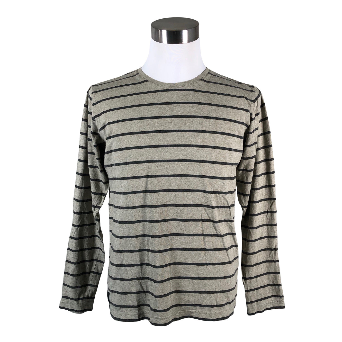 Unisex Makia - Trikotaažist pluus, suurus M - Hall (1)
