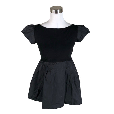 Unisex Ioanna Kourbela - Lühikeste käistega pluus, suurus 38 - Must ()