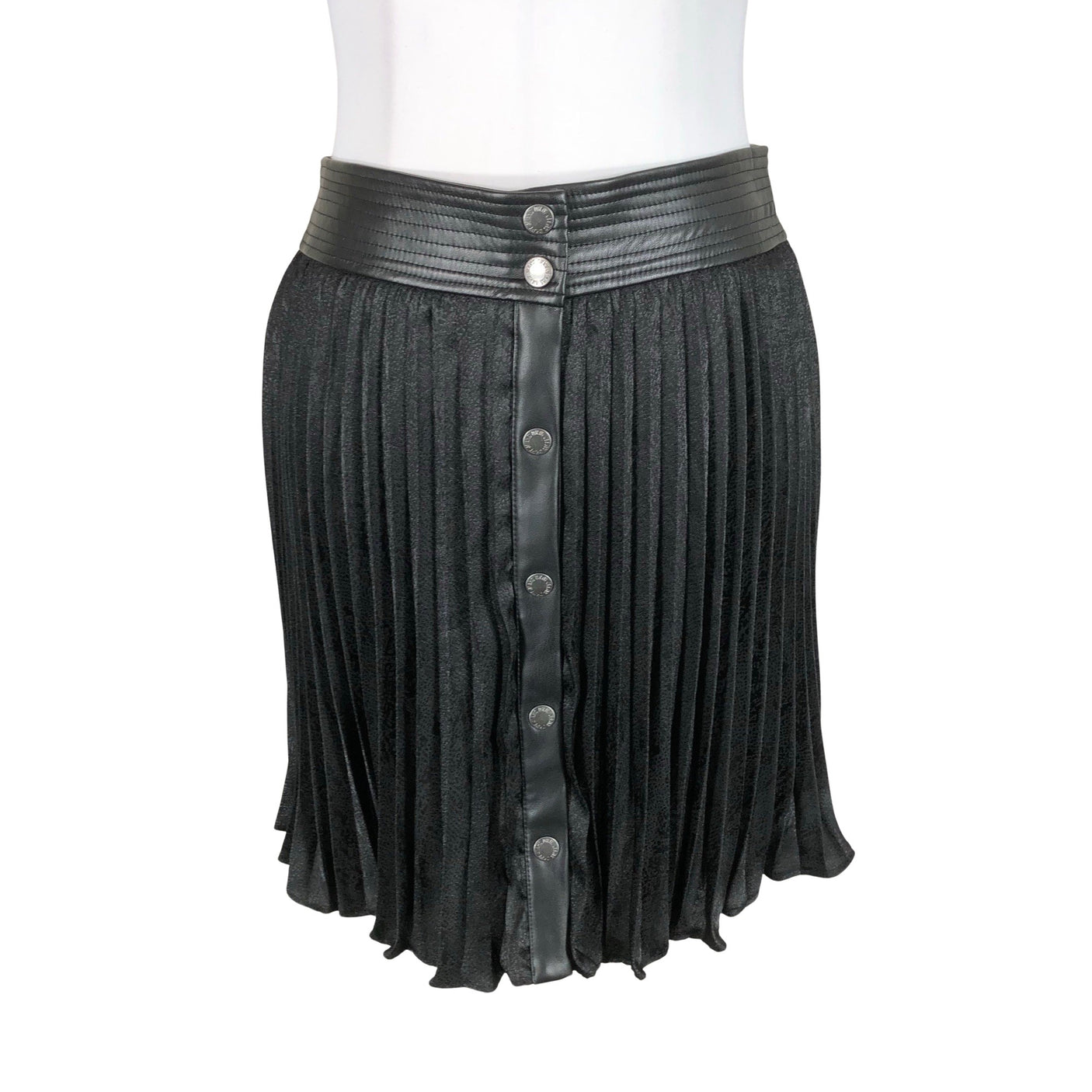 Unisex DKNY - Plisseerseelik, suurus 38 - Must (1)