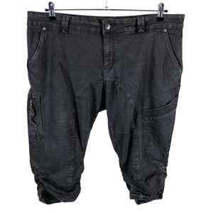 Unisex Zizzi - Teksast poolpikad püksid, suurus 48 - Must (1)
