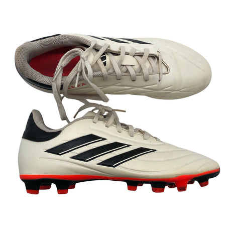 Unisex Adidas - Jalgpallijalatsid , suurus 42 - Looduslik valge ()