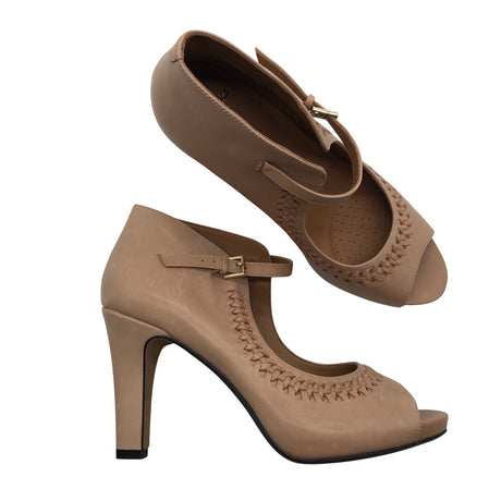 Unisex Clarks - Lahtise ninaga kontsakingad, suurus 39 - Beige ()