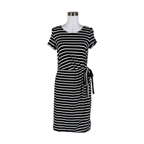 Unisex Esprit - Trikotaažist kleit, suurus 40 - Must ()