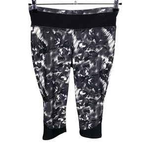 Unisex Danskin - Poolpikad spordipüksid, suurus 38 - Hall (1)