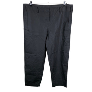 Unisex Arket - Mittevenivad püksid, suurus 44 - Must (1)