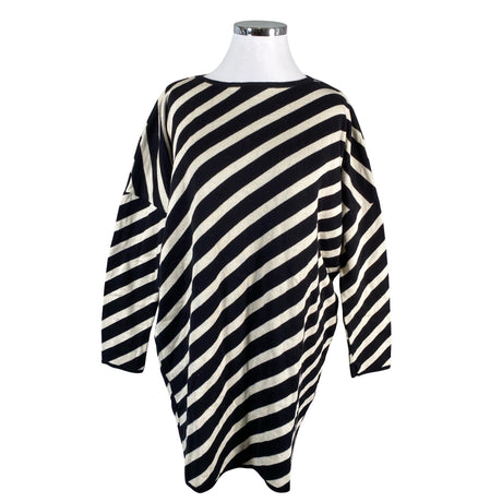 Unisex Papu - Kootud kleit, suurus 42 - Must ()