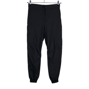 Unisex Makia - Mittevenivad püksid, suurus 34 - Must (1)