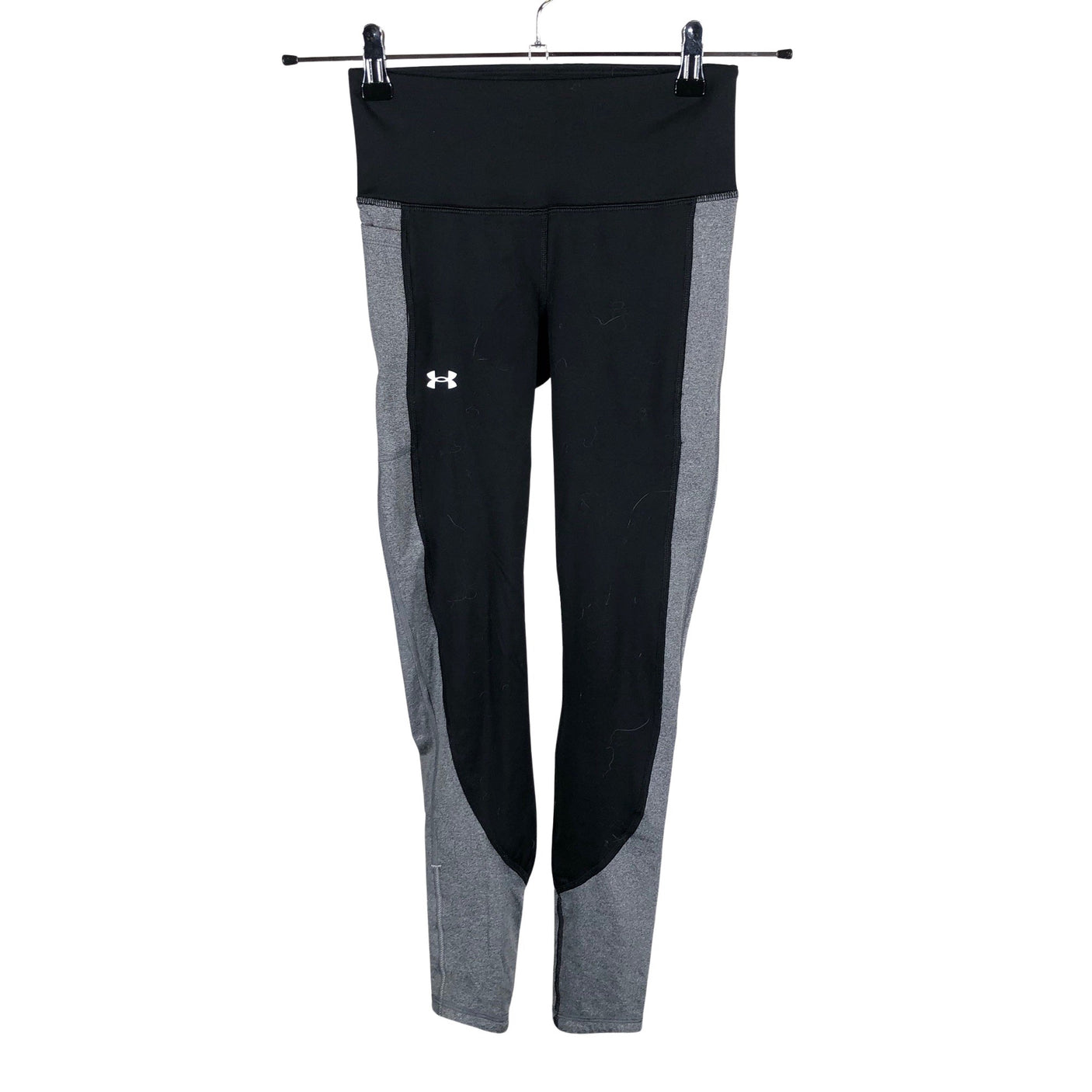 Unisex Under Armour - Spordiretuusid, suurus 34 - Must (1)