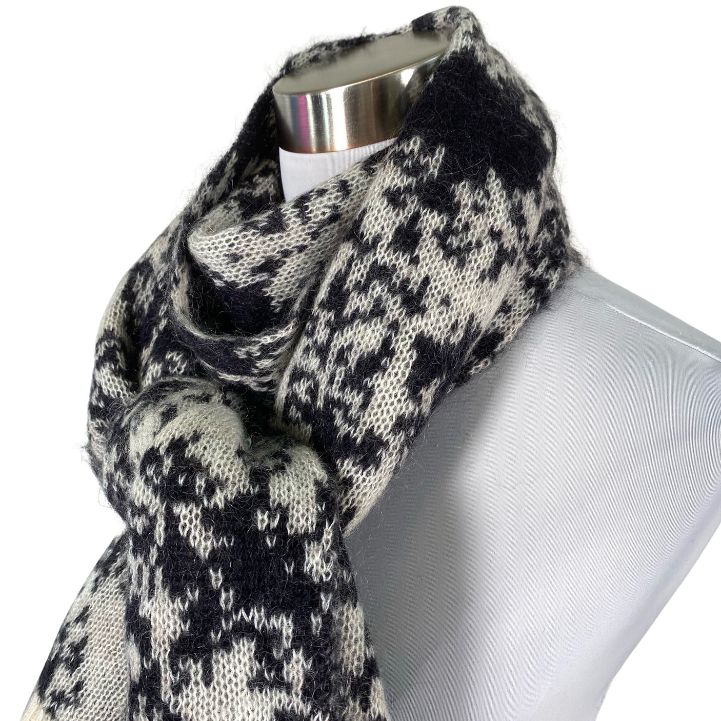 Unisex Peak Performance - Talvemüts, suurus 56 - 58 cm - Looduslik valge (2)