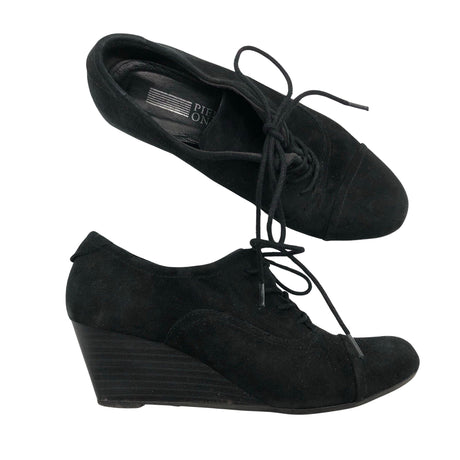 Unisex Pier One - Kiilkontsaga kingad, suurus 36 - Must ()