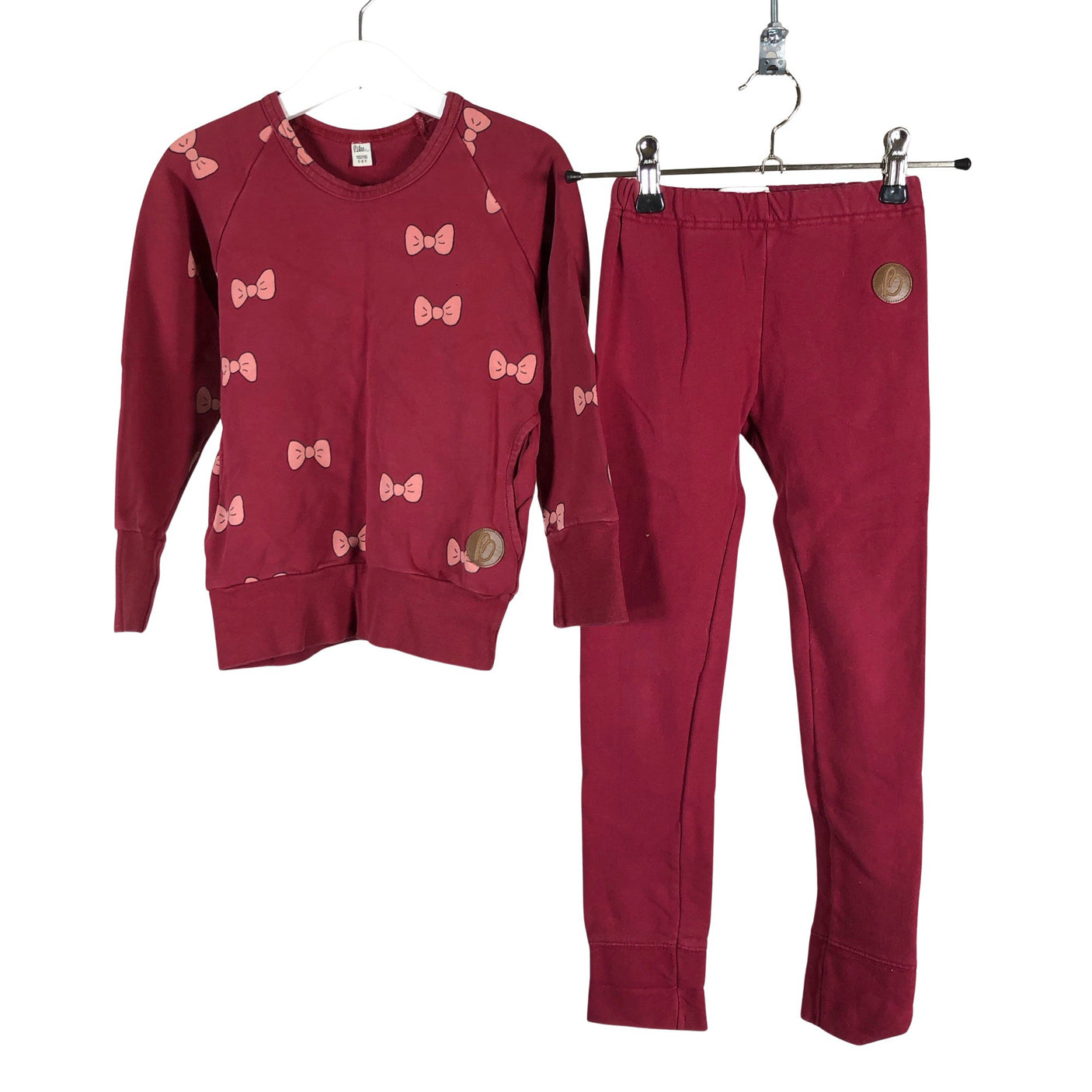 Unisex Blaa - Dressid, suurus 110 - 116 - Veinipunane (1)