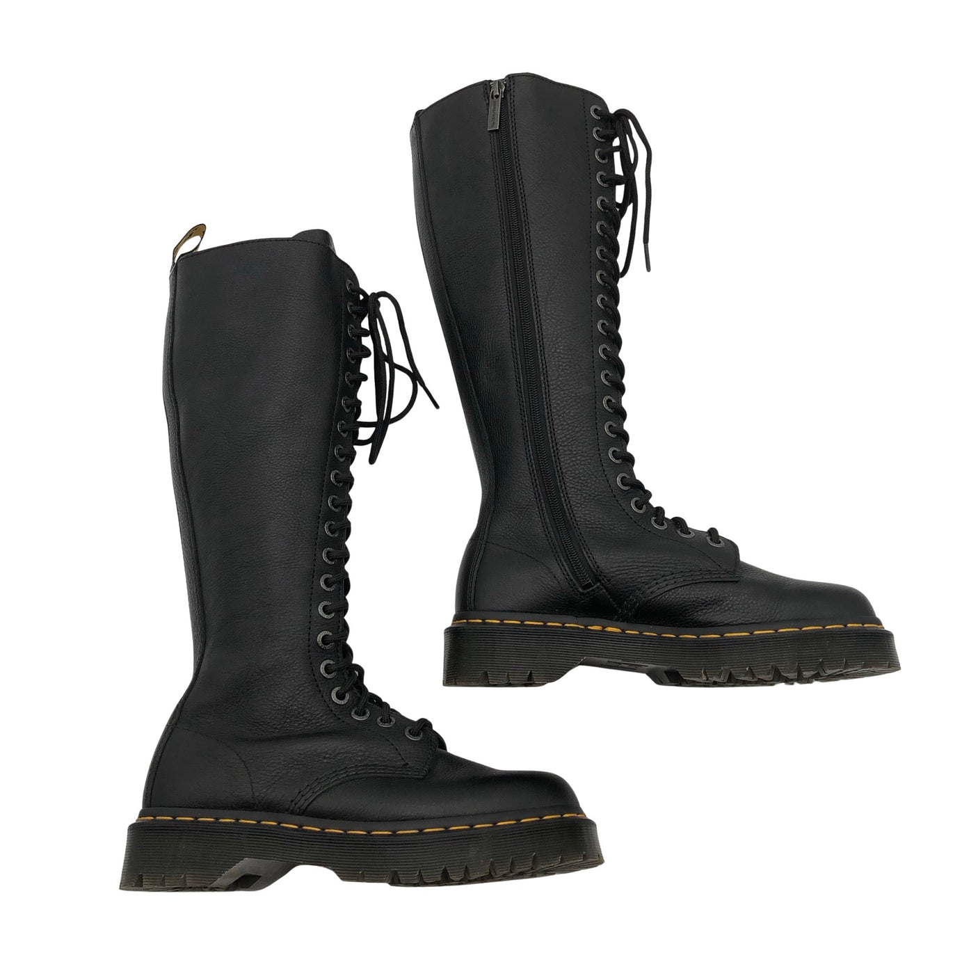 Unisex Dr. Martens - Saapad, suurus 39 - Must (1)