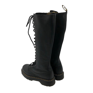 Unisex Dr. Martens - Saapad, suurus 39 - Must (2)