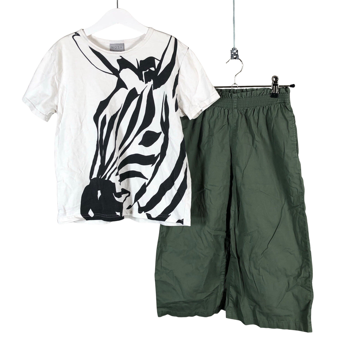 Unisex Uniqlo - Mittevenivad püksid, suurus 134 - 140 - Roheline (1)