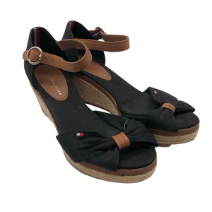 Unisex Tommy Hilfiger - Kiilkontsaga rihmikud, suurus 37 - Must (2)