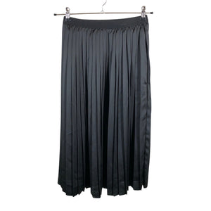 Unisex Uniqlo - Plisseerseelik, suurus 36 - Must (1)