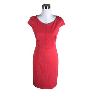 Unisex Hugo Boss - Pliiatskleit, suurus 36 - Punane (1)