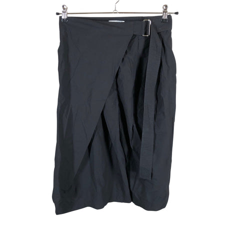 Unisex COS - Lühikesed püksid, suurus 36 - Must ()