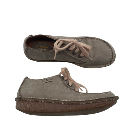 Unisex Clarks - Igapäevased jalanõud, suurus 39 - Hall ()