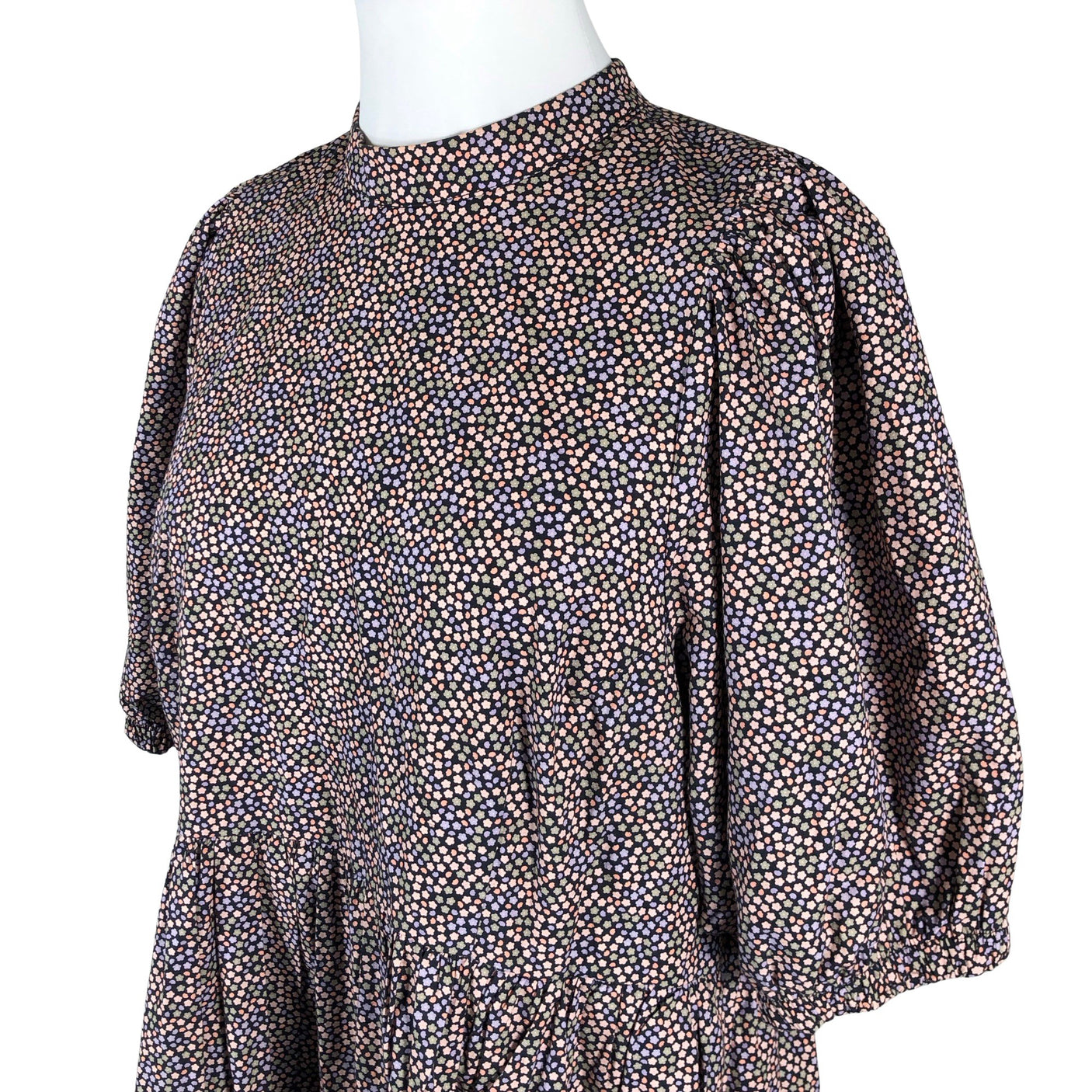 Unisex Aarikka - Mitteveniv kleit, suurus 44 - Must (3)