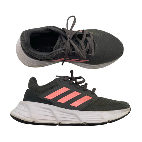 Unisex Adidas - Tossud, suurus 38 - Hall ()