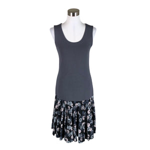 Unisex Nanso - Trikotaažist kleit, suurus 38 - Hall (1)