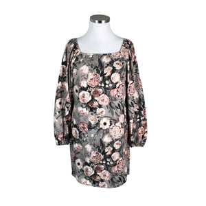 Unisex Versonpuoti - Trikotaažist kleit, suurus 44 - Hall (1)