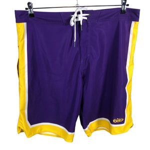 Unisex Nike - Lühikesed spordipüksid, suurus XL - Lilla (1)