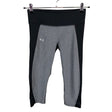 Unisex Under Armour - Poolpikad spordipüksid, suurus 38 - Hall ()